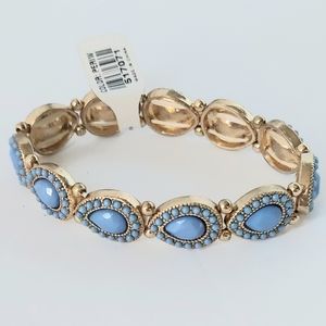 Periwinkle Teardrop Small Faceted beads on goldtone stretch bracelet